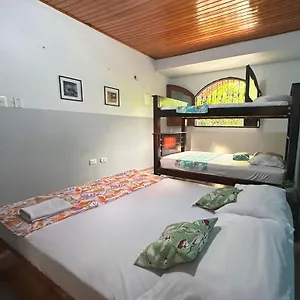 Tia Chela Santa Marta (Magdalena)